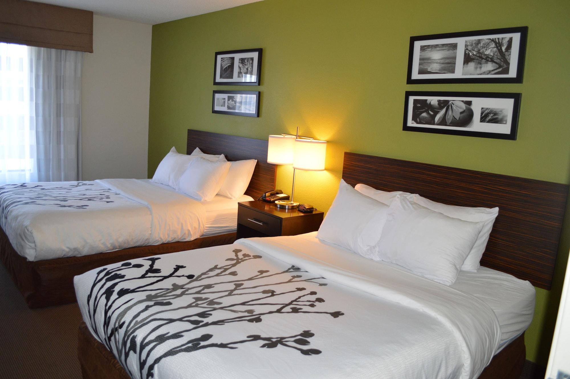 Sleep Inn & Suites Virginia Horse Center Lexington Exterior photo